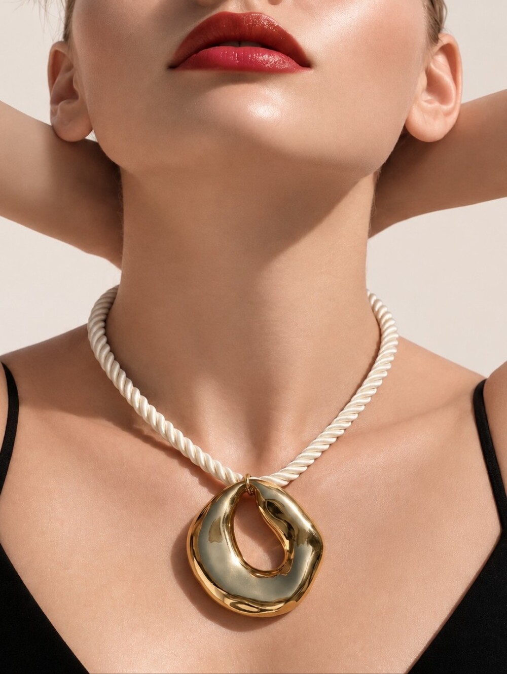 Mayamar Ivory Rope Molten Loop  Necklace & Gift Bag